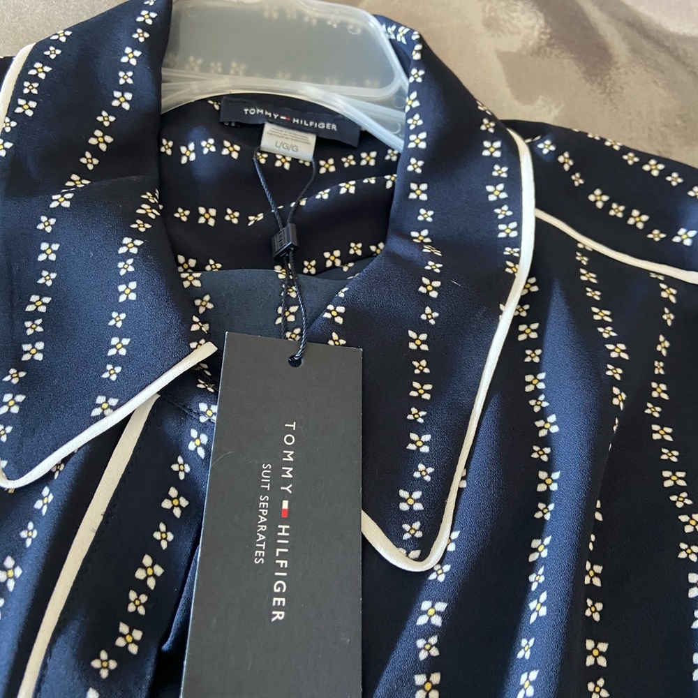 Tommy Hilfiger top